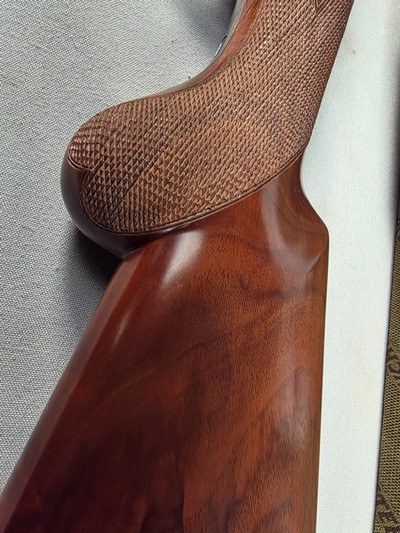 9338Winchester Model 23 Pigeon grade XTR, 20 gauge with screw in Winchokes, (Rare), comes with 4flush chokes, (Mod, Full, Skeet, IC), 3” chambers, - Image 5 of 25
