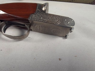 9339Winchester Model 23 Pigeon grade XTR, 20 gauge with screw in Winchokes, (Rare), comes with 3flush chokes, (Mod, Full, IC), 3” chambers, 26” ba - Image 13 of 25