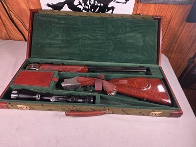 9340Winchester Grand European XTR over under Rifle, 30/06 over 30/06, made in 1994-1985, 23 1/3 blue steel barrel with iron sights and claw scope mo - Image 1 of 25