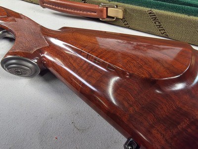 9340Winchester Grand European XTR over under Rifle, 30/06 over 30/06, made in 1994-1985, 23 1/3 blue steel barrel with iron sights and claw scope mo - Image 5 of 25