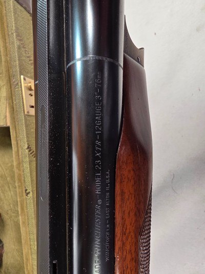 9344Winchester 23 XTR Pigeon grade Side by Side shotgun, 12 gauge, 26” barrels, 3” chambers, Winchoke screw in chokes, it comes with , (IM, Full, Sk - Image 18 of 25