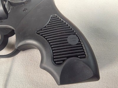 9361Charter Arms Undercover, 38 Special, Rubber Grips, revolver, Blue, 5 shot. More pictures at DawsonsDoubles DOT COM - Image 3 of 9