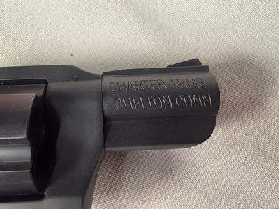 9361Charter Arms Undercover, 38 Special, Rubber Grips, revolver, Blue, 5 shot. More pictures at DawsonsDoubles DOT COM - Image 8 of 9