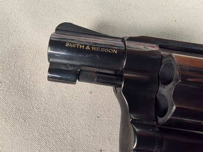 9355Smith and Wesson 36-7, Lady Smith, 38 Smith and Wesson Special, 2” Barrel, Rubber Grips, Blue 5 Shot. More pictures at DawsonsDoubles DOT COM - Image 5 of 12