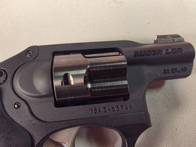 9352 Ruger LCR 38 Special +P, 2” Barrel, Black Polymer, 5 Shot, No hammer exposed, Rubber grips,More pictures AT DawsonsDoubles DOT COM - Image 1 of 15