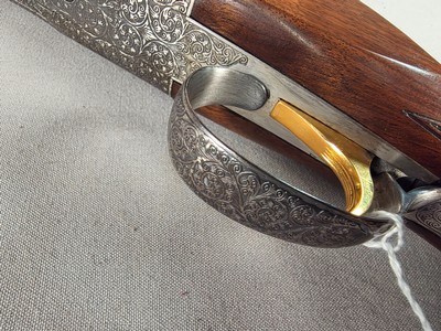 9365Ithaca trap model, 12 gauge, 2 3/4 chamber, vent rib, gold trigger, engraved, pistol grip, butt pad, 34” barrel, 14 1/4 LOP, ful choke single sh - Image 7 of 16
