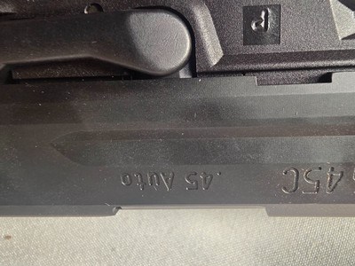 9345H&K 45C, 45 auto, 10 capacity Mag, green high viz sight, rail on bottom for light or Laser, threaded barrel, 4.5 barrel,More pictures at Daws - Image 5 of 18