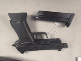 9345H&K 45C, 45 auto, 10 capacity Mag, green high viz sight, rail on bottom for light or Laser, threaded barrel, 4.5 barrel,More pictures at Daws - Image 2 of 18