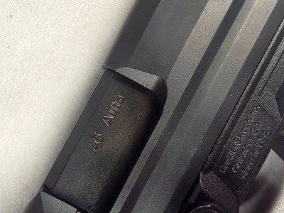 9346H &K 45, 45 auto, 5.5 barrel, 10 round mag, green high viz sight, rail on bottom for light or laser, in plastic box, More pictures at DawsonsDou - Image 8 of 13