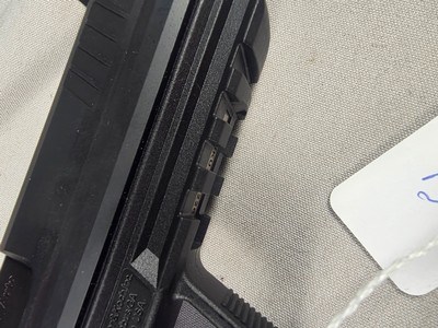 9346H &K 45, 45 auto, 5.5 barrel, 10 round mag, green high viz sight, rail on bottom for light or laser, in plastic box, More pictures at DawsonsDou - Image 12 of 13