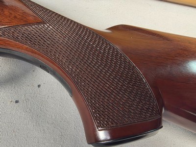9370Winchester 101 Waterfowler, 12 Gauge, 32 “ Barrel, engraved ducks and geese, screw in chokes (XF, F), Vent rib, Winchester Pad, pistol grip, 14 - Image 7 of 25