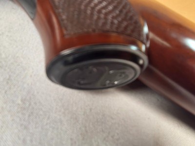 9370Winchester 101 Waterfowler, 12 Gauge, 32 “ Barrel, engraved ducks and geese, screw in chokes (XF, F), Vent rib, Winchester Pad, pistol grip, 14 - Image 6 of 25
