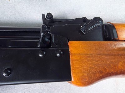 9368Kalashnikov KR 103, 7.62x39, Folding wood stock, 18” barrel, Muzzle break, adjustable sight, 4 mags, paperwork, 12 3/4 LOP, plastic case, More p - Image 21 of 25