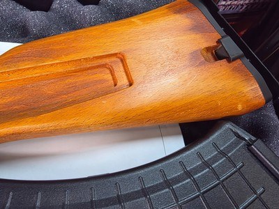 9368Kalashnikov KR 103, 7.62x39, Folding wood stock, 18” barrel, Muzzle break, adjustable sight, 4 mags, paperwork, 12 3/4 LOP, plastic case, More p - Image 7 of 25