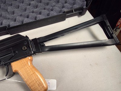 9367Kalashnikov KR 103, 7.62x39, folding stock, wood grip and fore arm, adjustable sight, muzzle break, 3 mags, 18” barrel, 12 1/2 lop, case, More p - Image 5 of 22