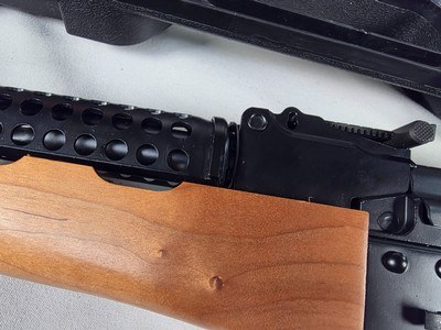 9367Kalashnikov KR 103, 7.62x39, folding stock, wood grip and fore arm, adjustable sight, muzzle break, 3 mags, 18” barrel, 12 1/2 lop, case, More p - Image 9 of 22