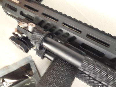 9372Armalite AR 10, 103 GN 13, 7.62x51 / .308, 22” barrel, 4 LB single trigger, Ergo wide grip, light weight MBA, adjustable butt stock, Rapter char - Image 17 of 25