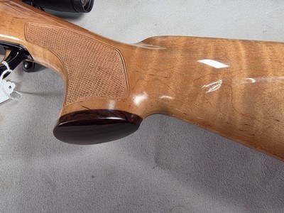 9397Browning Medallion, T-bolt, 300 Win Mag, 24” Barrels, 2 “ muzzle brake, rosewood caps, maple tiger stripped wood, AA+ stock, Leopold VX3HD 3.5x1 - Image 5 of 25