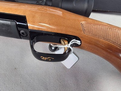 9398Browning X Bolt, 270 Cal, 22” barrel, Rosewood cap, muzzle brake, Leupold 3.5x10x40 , Tiger striped wood, with box, More pictures AT DawsonsDoub - Image 15 of 25