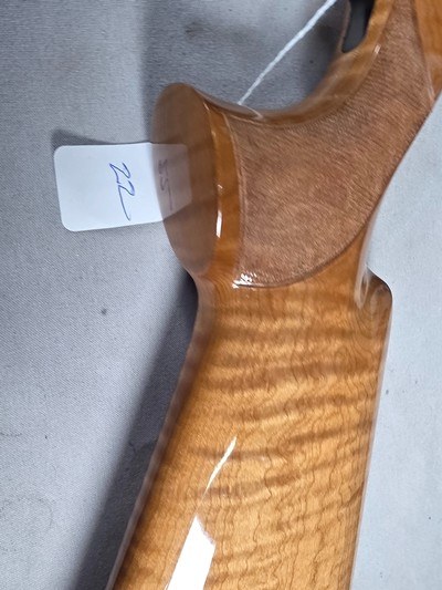 9392Browning 725Trap, 12 Gauge, 30” Barrels, Screw in choke, (sk, IC, M, IM, Full) 2 triggers, High Viz sights, tiger stiped wood, pistol grip ven - Image 5 of 21
