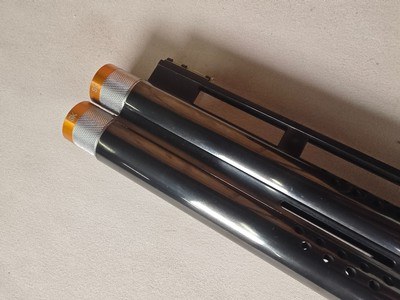 9392Browning 725Trap, 12 Gauge, 30” Barrels, Screw in choke, (sk, IC, M, IM, Full) 2 triggers, High Viz sights, tiger stiped wood, pistol grip ven - Image 12 of 21