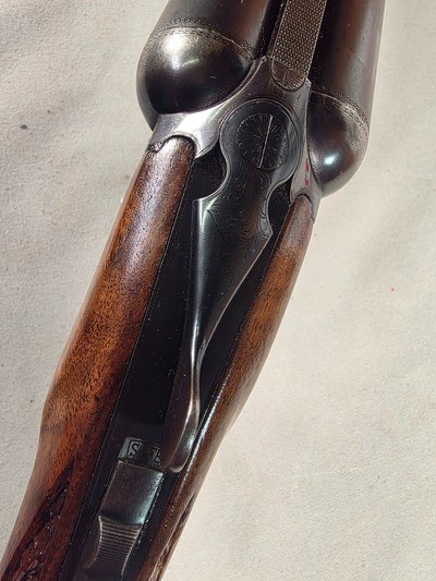 9422Browning BSS 12 gauge, 26’ Barrels, IC/MOD, Ejectors custom checkered stock, solid rib, pistol grip, butt plate, 14 1/4 LOP,More pictures AT D - Image 14 of 25
