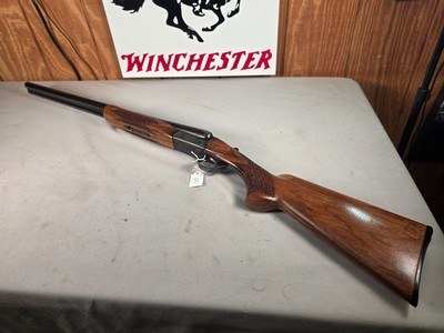 9422Browning BSS 12 gauge, 26’ Barrels, IC/MOD, Ejectors custom checkered stock, solid rib, pistol grip, butt plate, 14 1/4 LOP,More pictures AT D - Image 1 of 25
