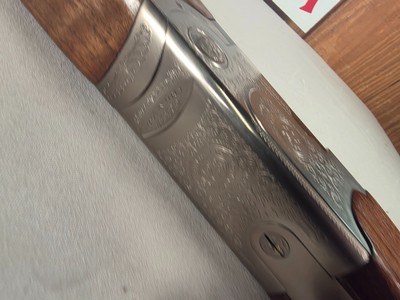 9402Beretta Silver Pigeon I, 12 Gauge, 26” barrels, custom checkering, Screw in chokes, 3 SK, 2 Mod, full, 2 IC, 14 1/2 LOP, pistol grip, more pictu - Image 11 of 25