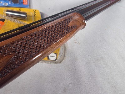 9402Beretta Silver Pigeon I, 12 Gauge, 26” barrels, custom checkering, Screw in chokes, 3 SK, 2 Mod, full, 2 IC, 14 1/2 LOP, pistol grip, more pictu - Image 23 of 25