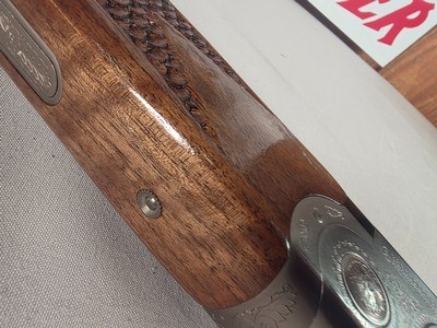 9402Beretta Silver Pigeon I, 12 Gauge, 26” barrels, custom checkering, Screw in chokes, 3 SK, 2 Mod, full, 2 IC, 14 1/2 LOP, pistol grip, more pictu - Image 12 of 25