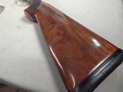 9402Beretta Silver Pigeon I, 12 Gauge, 26” barrels, custom checkering, Screw in chokes, 3 SK, 2 Mod, full, 2 IC, 14 1/2 LOP, pistol grip, more pictu - Image 5 of 25