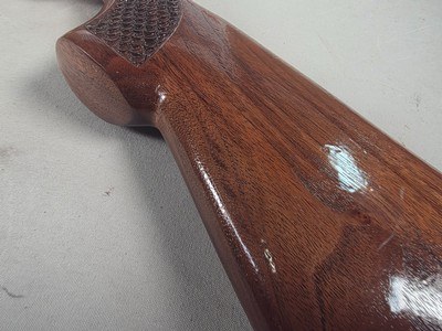 9402Beretta Silver Pigeon I, 12 Gauge, 26” barrels, custom checkering, Screw in chokes, 3 SK, 2 Mod, full, 2 IC, 14 1/2 LOP, pistol grip, more pictu - Image 7 of 25