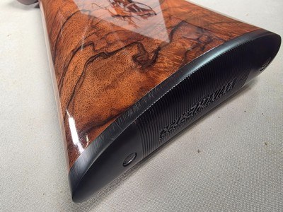 9334 Winchester 101 Grand European, 12 Gauge, 28” Barrels, IC/MOD, ejectors, AAA+++ gorgeous highly figured walnut stock, pistol grip, butt plate, ven - Image 6 of 25