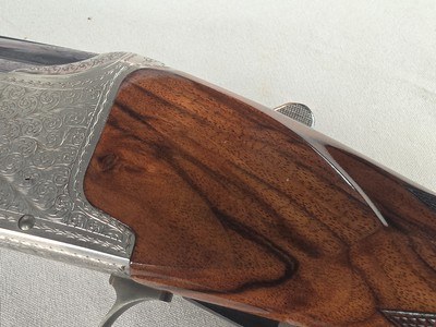 9334 Winchester 101 Grand European, 12 Gauge, 28” Barrels, IC/MOD, ejectors, AAA+++ gorgeous highly figured walnut stock, pistol grip, butt plate, ven - Image 11 of 25