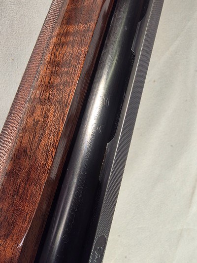 9334 Winchester 101 Grand European, 12 Gauge, 28” Barrels, IC/MOD, ejectors, AAA+++ gorgeous highly figured walnut stock, pistol grip, butt plate, ven - Image 18 of 25