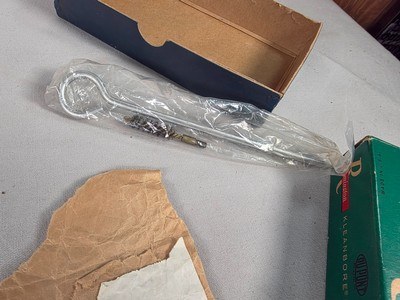 9423Smith & Wesson Model 32 32-1, 5 shot, 2” barrel, 38 Smith & Wesson Caliber, sold November 18, 1967 sales slip, correct box, plus all paperwork, - Image 25 of 25