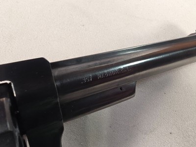 9434Ruger Security six, 357 mag, 6” Barrel, red ramp sight, Pachmyer presentation rubber grips, adjustable rear sight. - Image 9 of 15