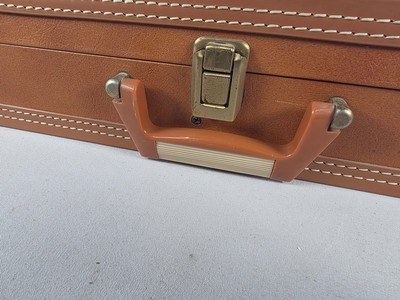 9438Browning Hartmann shotgun case, will hold up to a 32” barrel. - Image 10 of 18