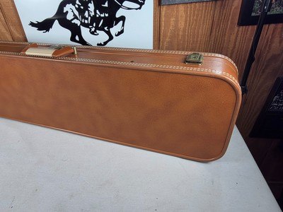 9438Browning Hartmann shotgun case, will hold up to a 32” barrel. - Image 12 of 18