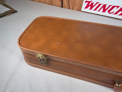 9441Browning Hartmann shotgun case, will hold up to a 30” barrel. Side by side or over and under. - Image 6 of 15