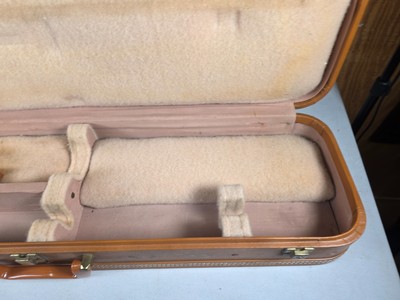9441Browning Hartmann shotgun case, will hold up to a 30” barrel. Side by side or over and under. - Image 12 of 15