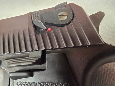 9440Desert Eagle VII 44 magnum, 6” Barrel, adjustable rear sight and trigger, 1995 Manufacture in Israel, 2 magazines, original case, excellent cond - Image 5 of 20