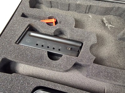 9440Desert Eagle VII 44 magnum, 6” Barrel, adjustable rear sight and trigger, 1995 Manufacture in Israel, 2 magazines, original case, excellent cond - Image 18 of 20