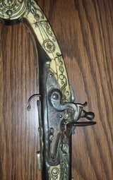 Antique flintlock pistol - 10 of 14