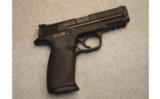 Smith & Wesson ~ M&P 9 ~ 9mm - 1 of 2