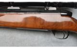 Weatherby ~ Mark V ~ .300 Weatherby Magnum - 7 of 9