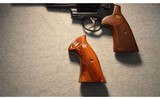 Smith & Wesson ~ Model 29-10 ~ 44 Mag - 4 of 6