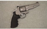 Smith & Wesson ~ 627 Performance Center ~ .357 Magnum - 1 of 2