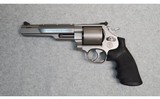 Smith and Wesson ~ 657-3 ~ 41 Mag - 2 of 4