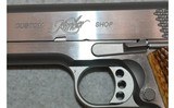 Kimber ~ Stainless Raptor ~ .45 Auto - 6 of 7